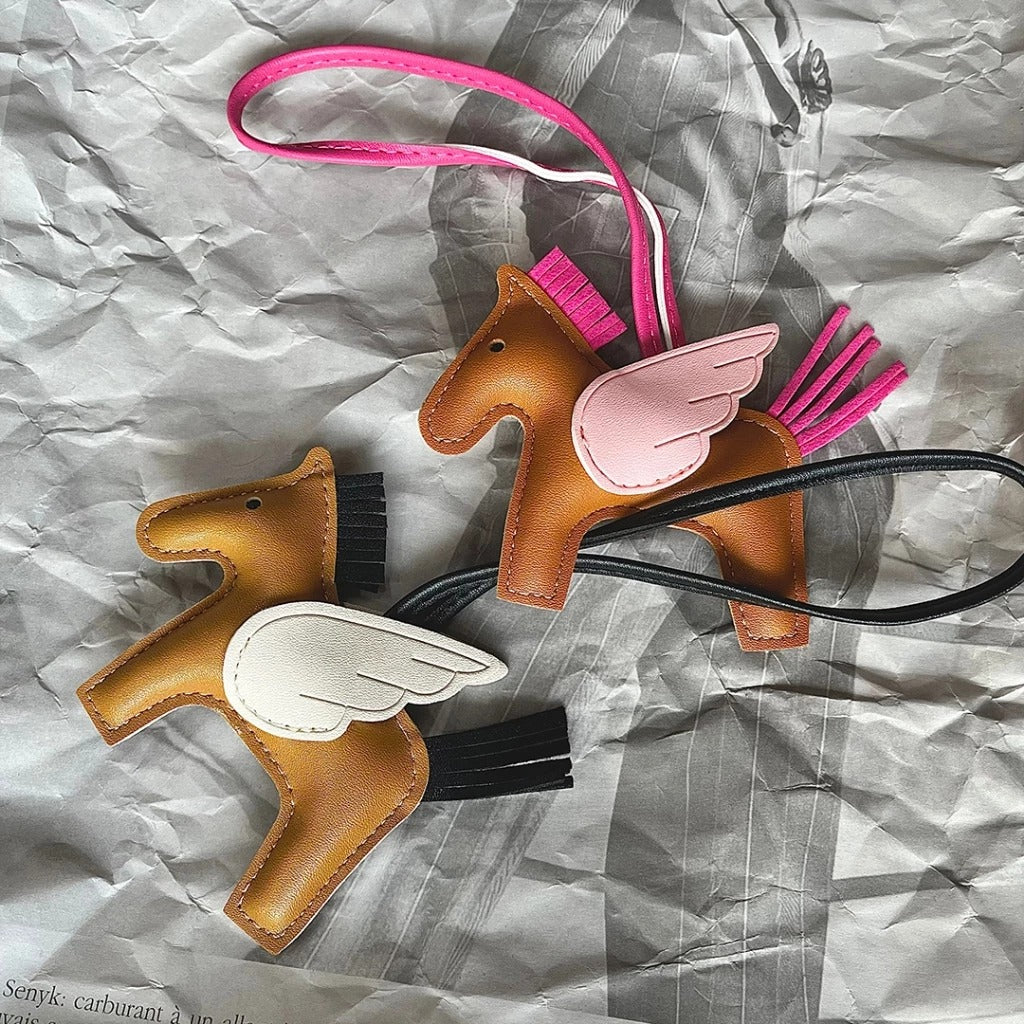 Accessory: Horse charm with a hook for bags, backpacks