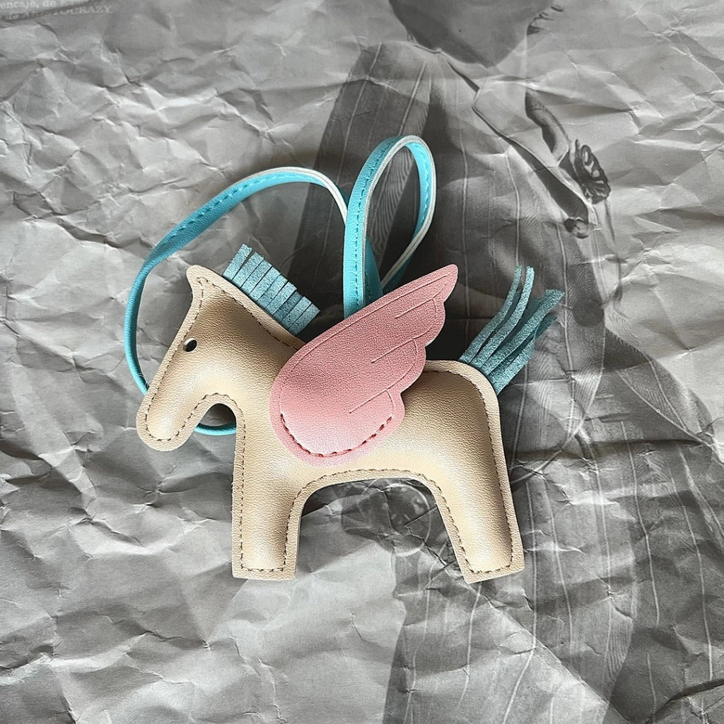Accessory: Horse charm with a hook for bags, backpacks