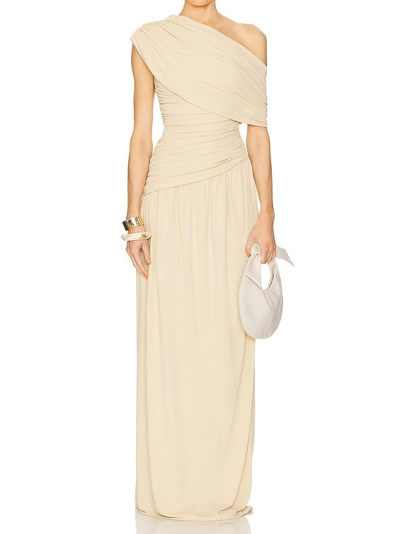 Elegant Off-Shoulder Maxi Dress