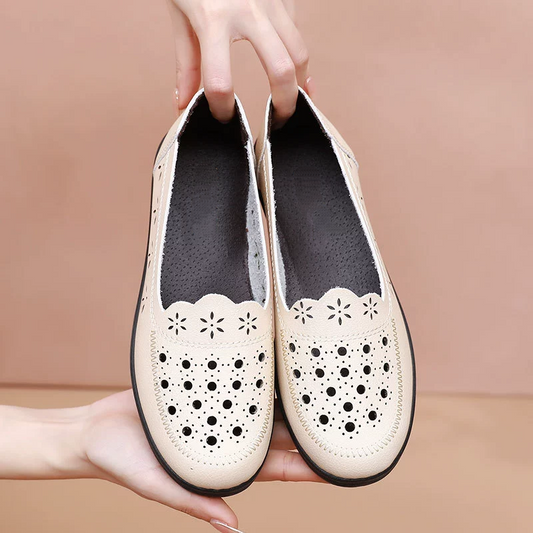 Breathable Hollow Leather Shoes
