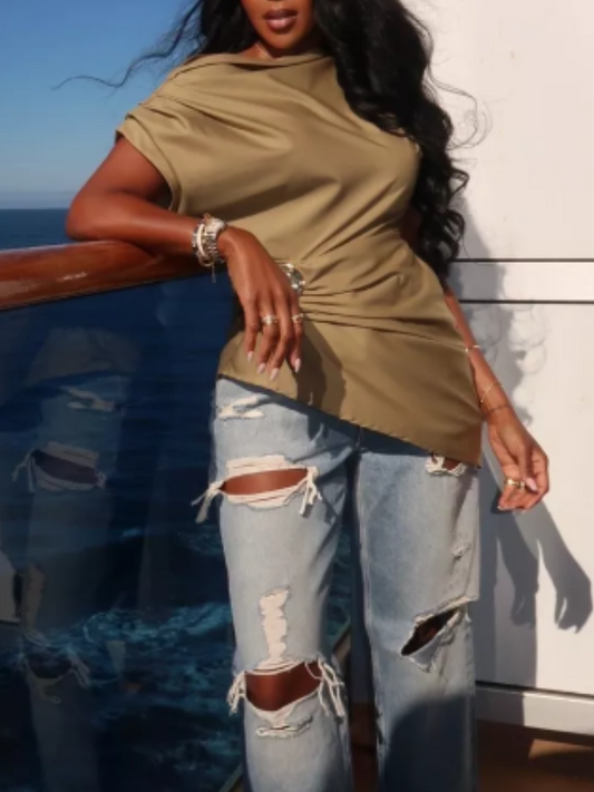 Fashion Shoulder Pleated Solid Color Top
