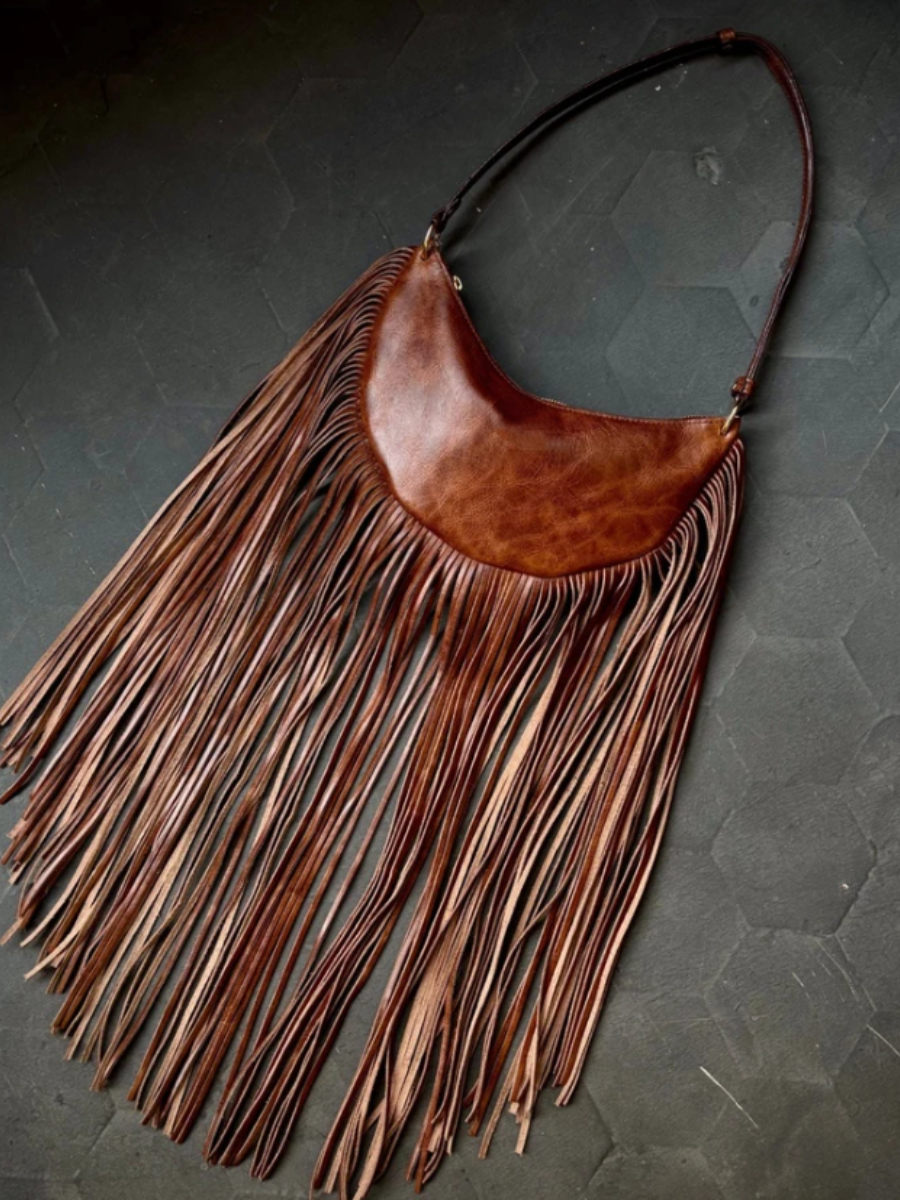 Fab One-shoulder Tassel Bag